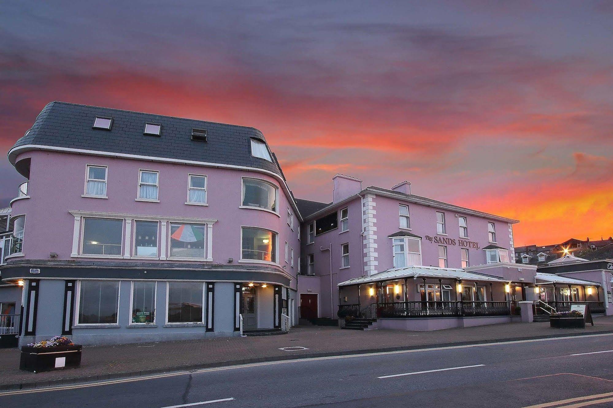 The Sands Hotel Tramore Exterior photo